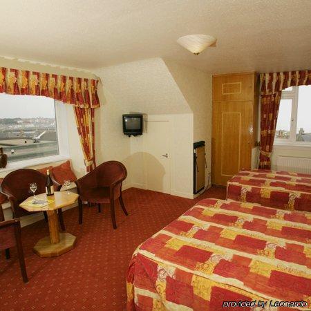 Symphony Craw'S Nest Hotel アンストラザー エクステリア 写真