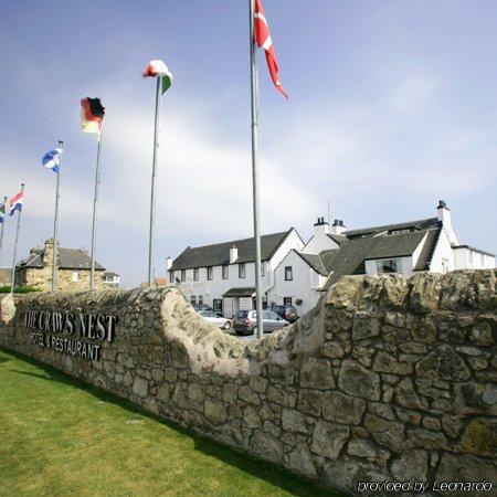 Symphony Craw'S Nest Hotel アンストラザー エクステリア 写真