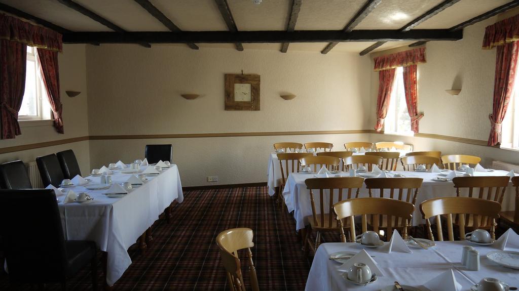 Symphony Craw'S Nest Hotel アンストラザー エクステリア 写真